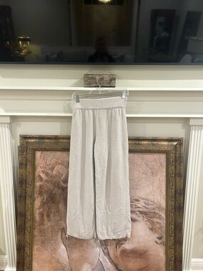 Barefoot Dreams CozyCinch Lounge Pants in Light Gray